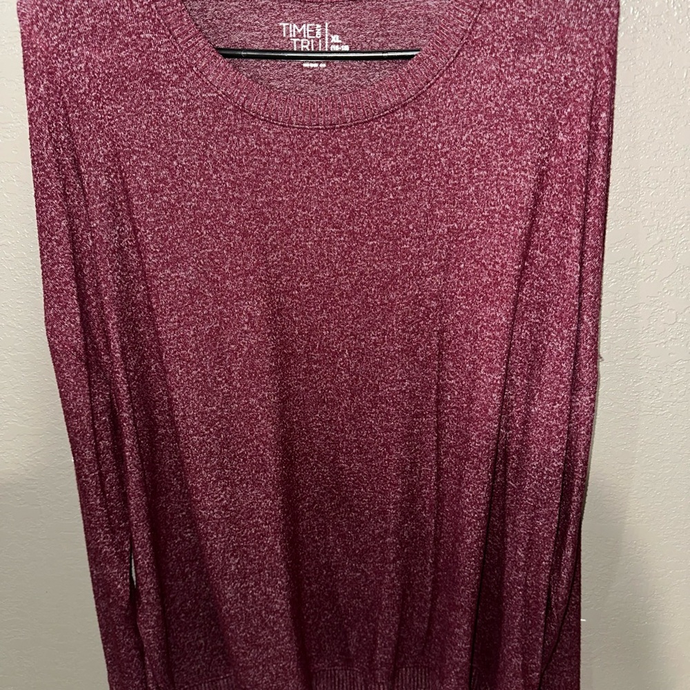 Time and Tru Women's Maroon Long Sleeve Top